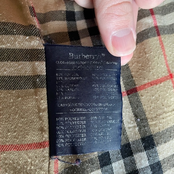 Burberry trench coat - Picture 3 of 3